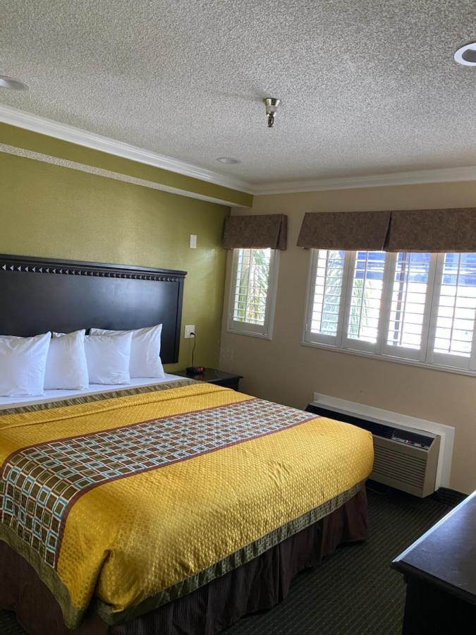 Travelodge By Wyndham Chatsworth Los Angeles Ngoại thất bức ảnh