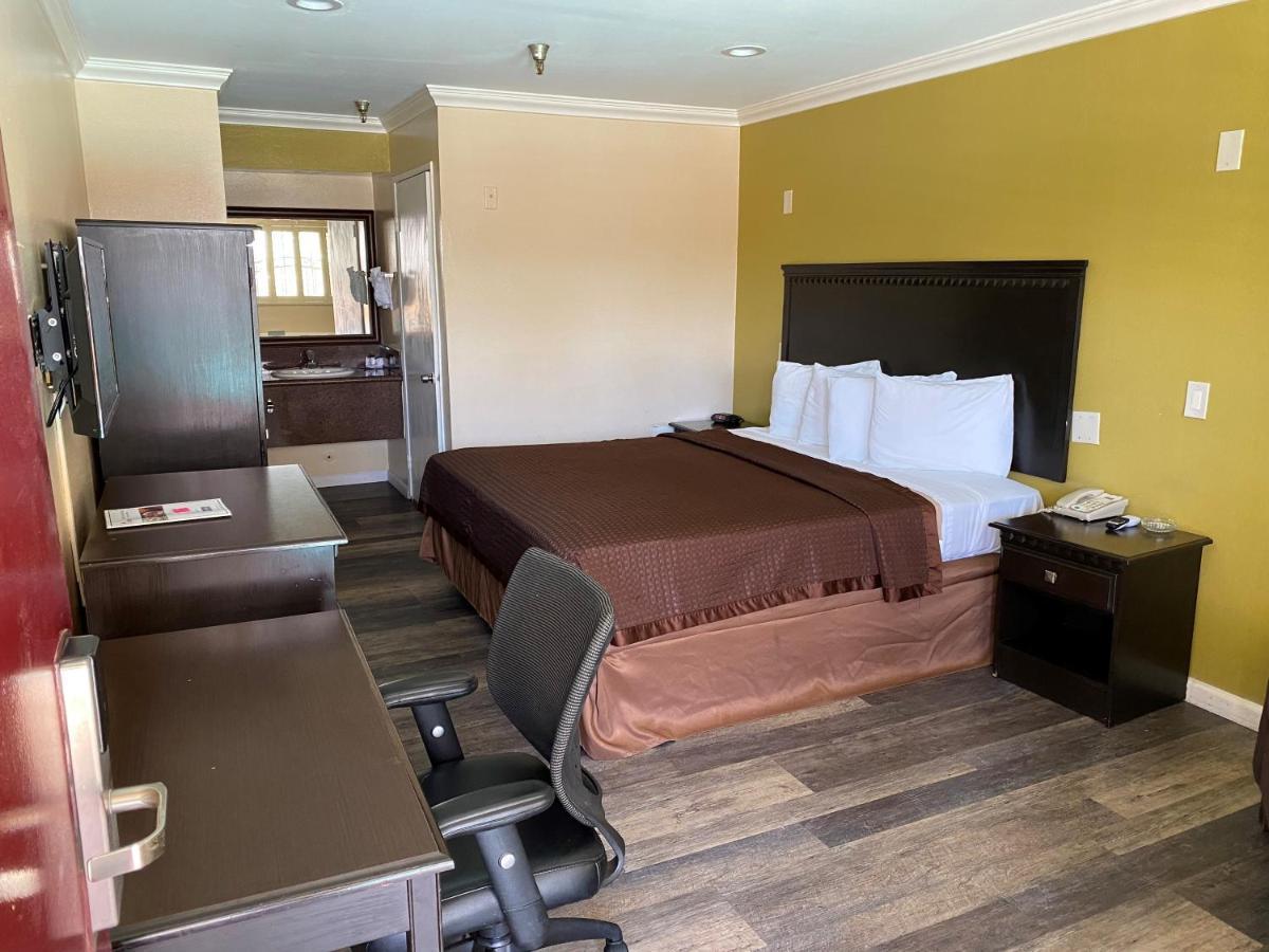 Travelodge By Wyndham Chatsworth Los Angeles Ngoại thất bức ảnh