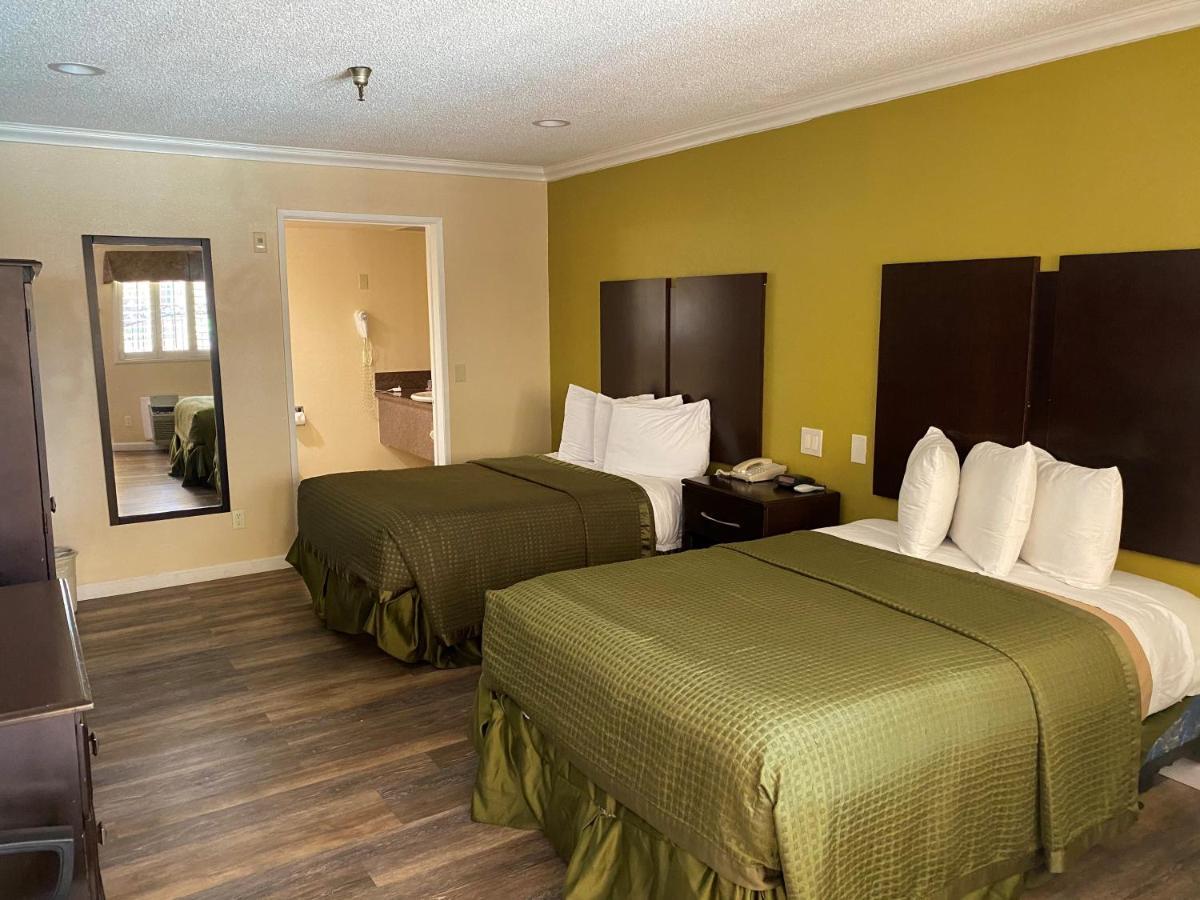 Travelodge By Wyndham Chatsworth Los Angeles Ngoại thất bức ảnh